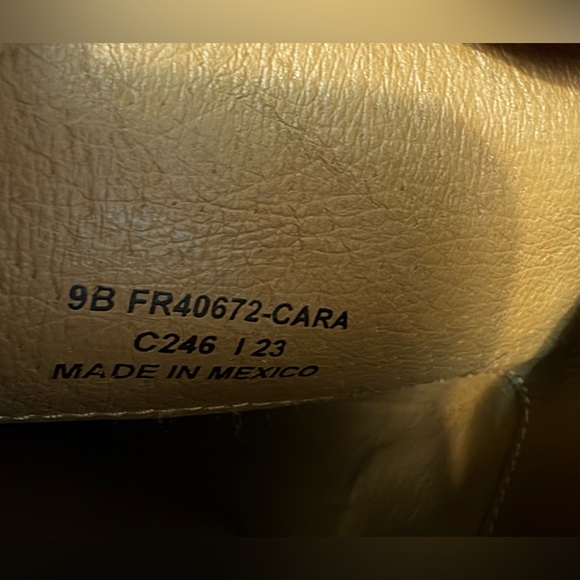 FRYE Jean Tall Pull On Boot - like new! - Picture 12 of 13